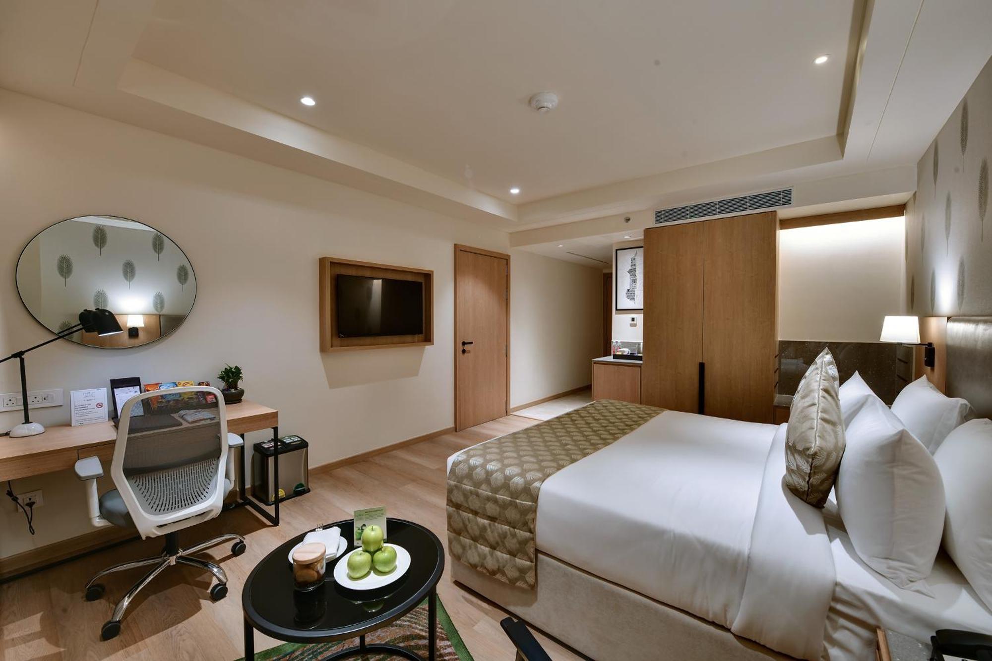 The Fern Residency, Gandhinagar Hotell Eksteriør bilde