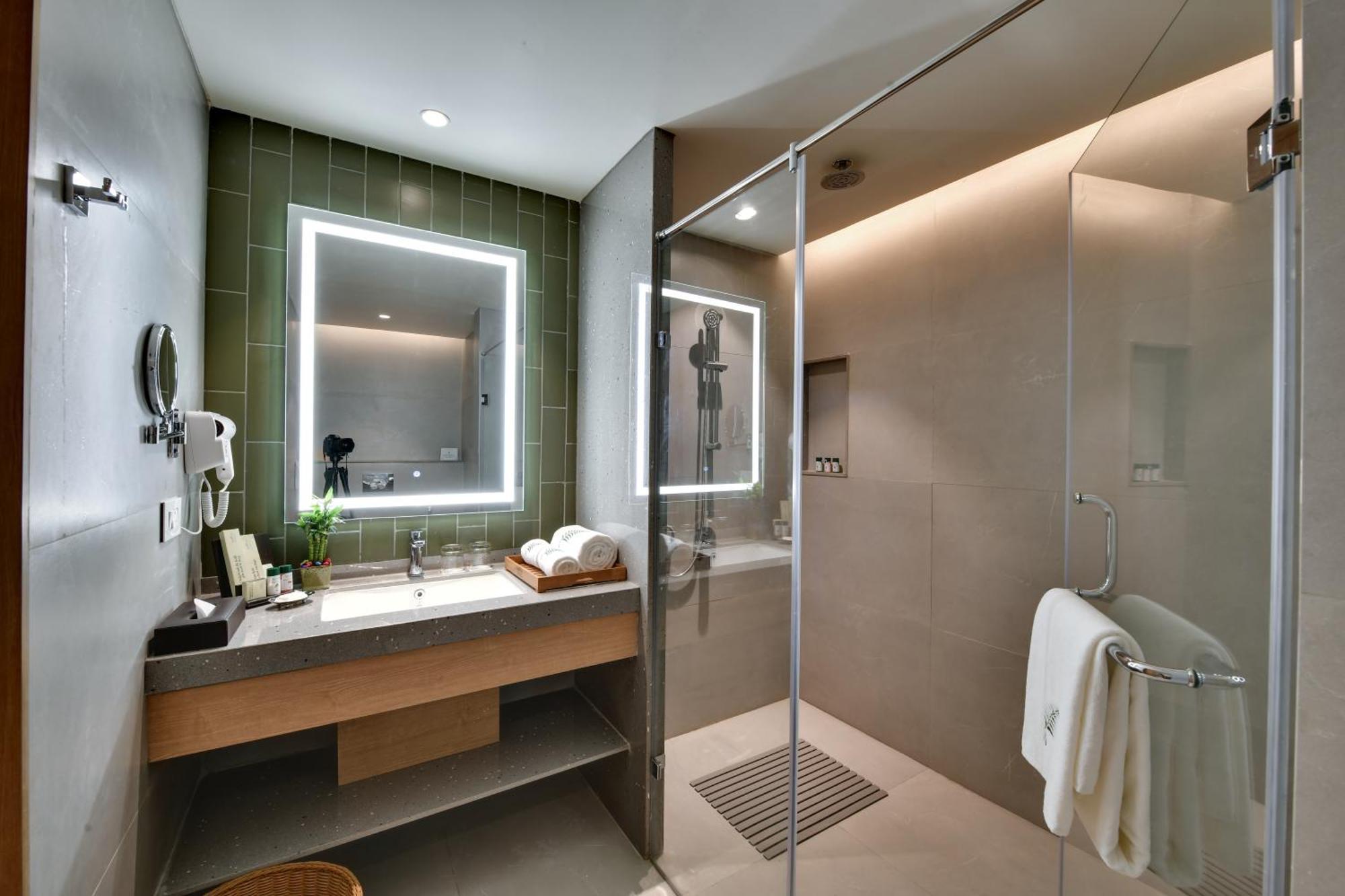 The Fern Residency, Gandhinagar Hotell Eksteriør bilde